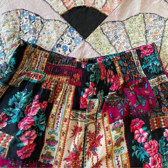 VINTAGE Shorts Bobbie Brooks 80s Floral Folk Art Pattern Stretchy Waist Pockets - Picture 9 of 13
